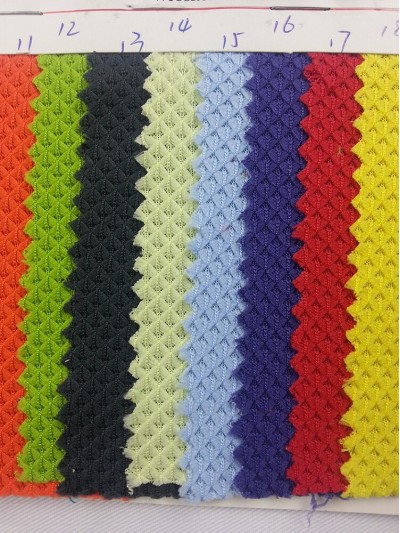 HK  KNSR  No.1-174滌綸鑽石提花吸濕排汗運動布 細節-3